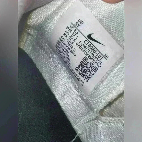 Nike Kyrie 7 GS 'Rings' CT4080-101 Size 5Y - Picture 7 of 9